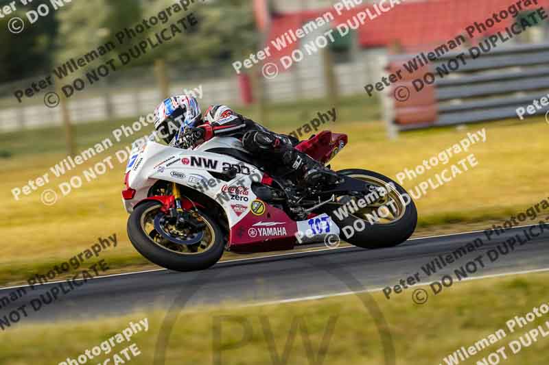 enduro digital images;event digital images;eventdigitalimages;no limits trackdays;peter wileman photography;racing digital images;snetterton;snetterton no limits trackday;snetterton photographs;snetterton trackday photographs;trackday digital images;trackday photos